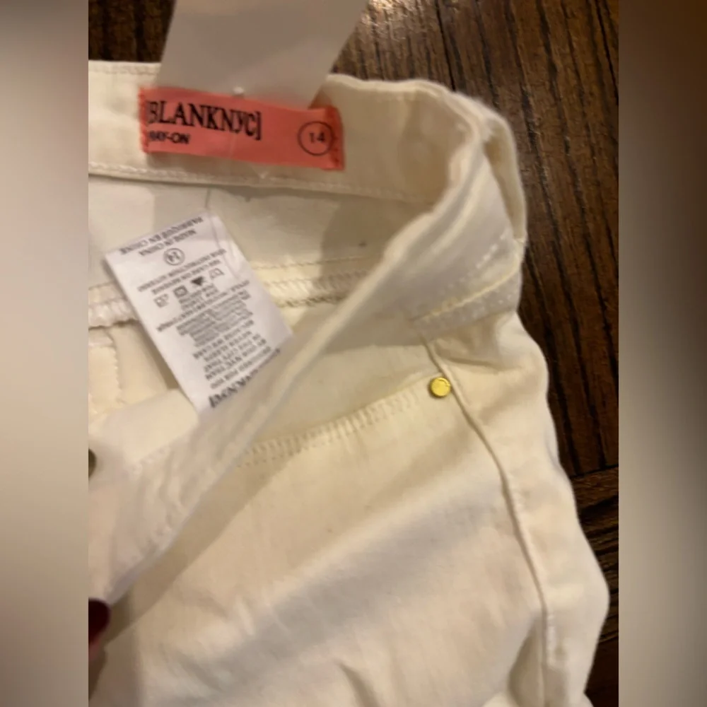 Blank NYC off white Skinny Jeans slightly size 14 NWT